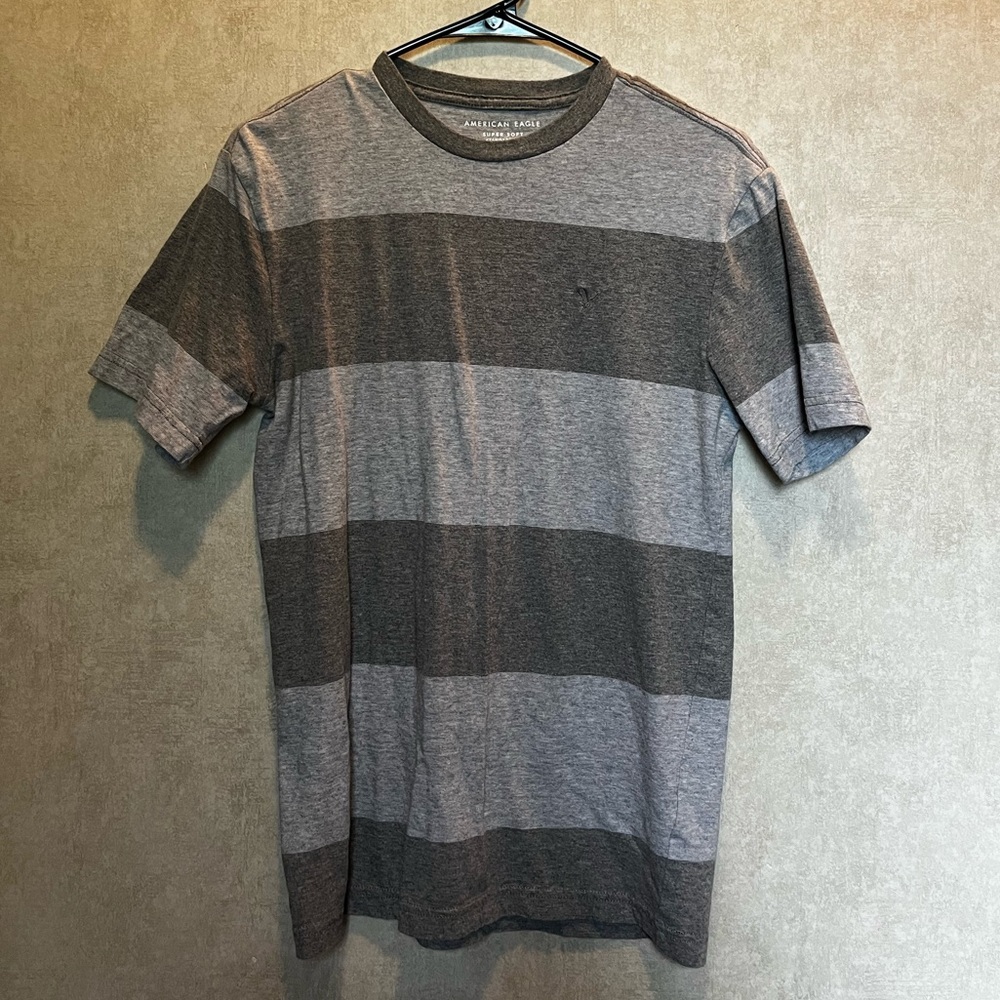 American Eagle Men’s T